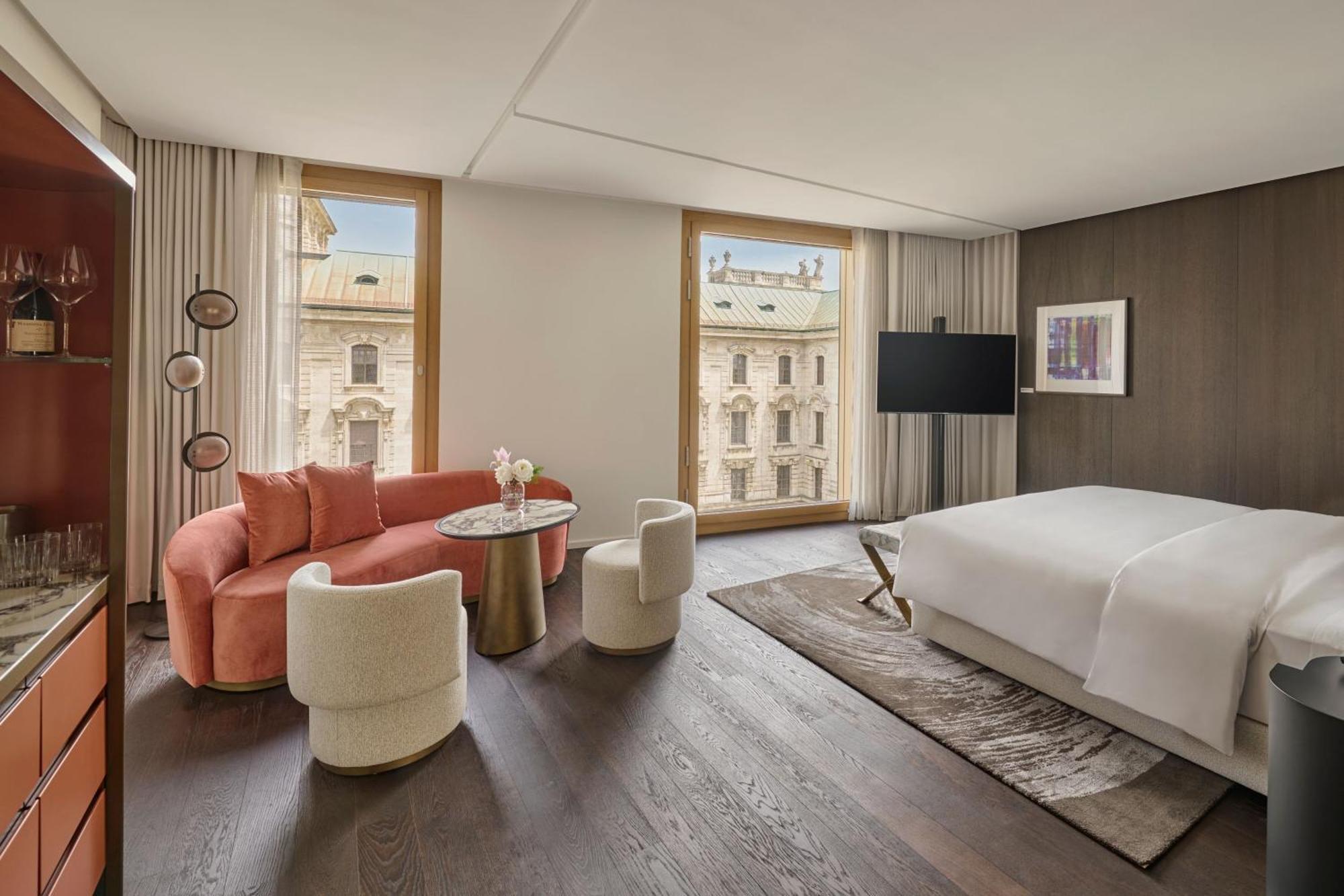 Koenigshof, A Luxury Collection Hotel, Hotel 5*